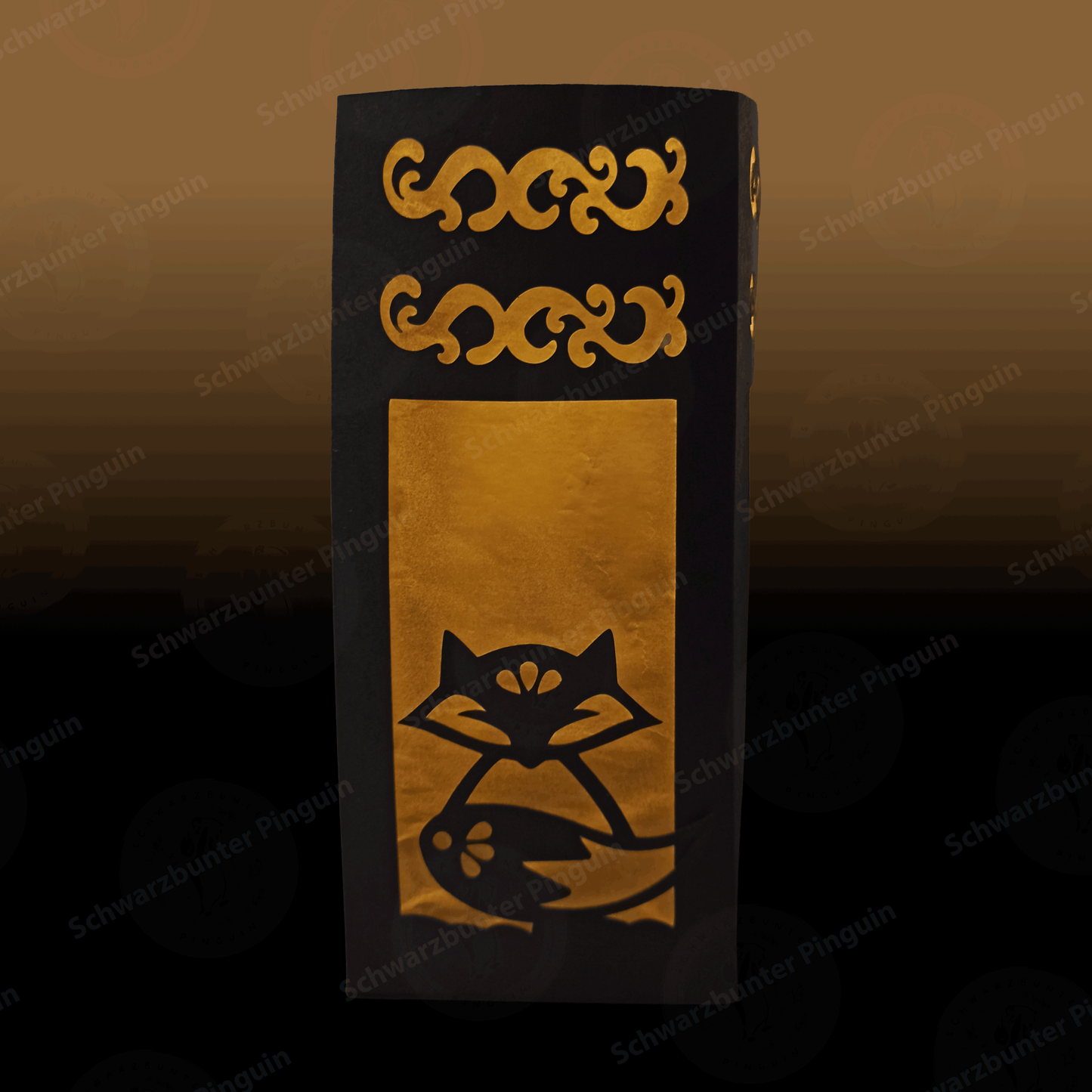 Schwarz gelbe Fuchs Laterne aus Fotokarton und Pergamentpapier